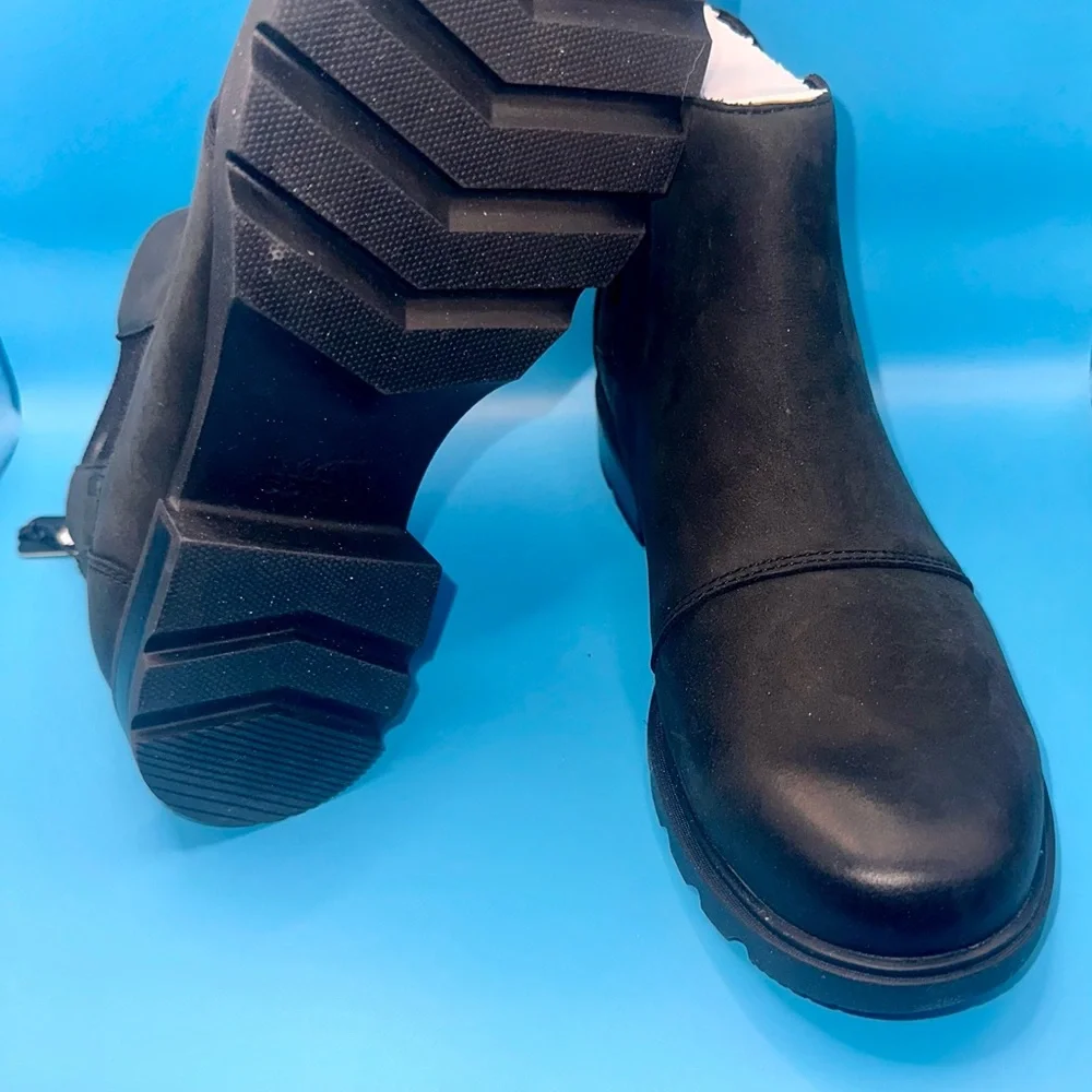 Sorel Black Chelsea Waterproof Boots - Picture 11 of 16